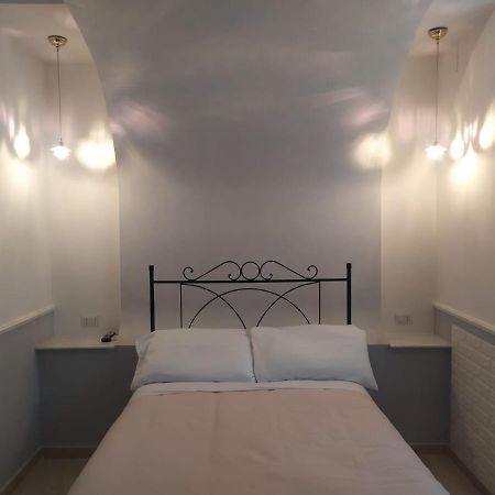 L'Orto Del Vesuvio Di Laura Guidone Bed & Breakfast Сан Себастиано ал Везувио Екстериор снимка