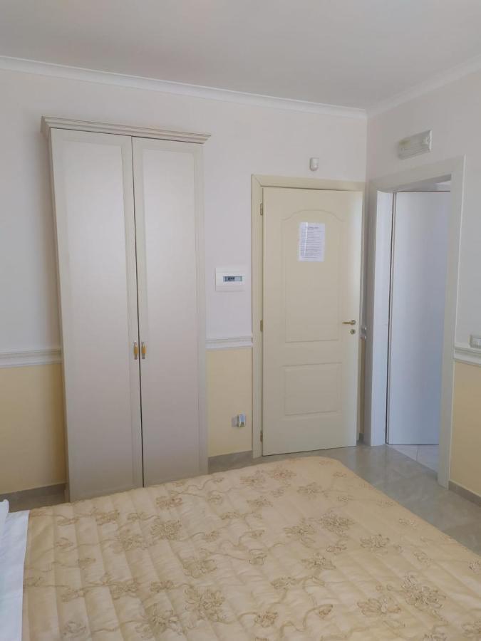 L'Orto Del Vesuvio Di Laura Guidone Bed & Breakfast Сан Себастиано ал Везувио Екстериор снимка