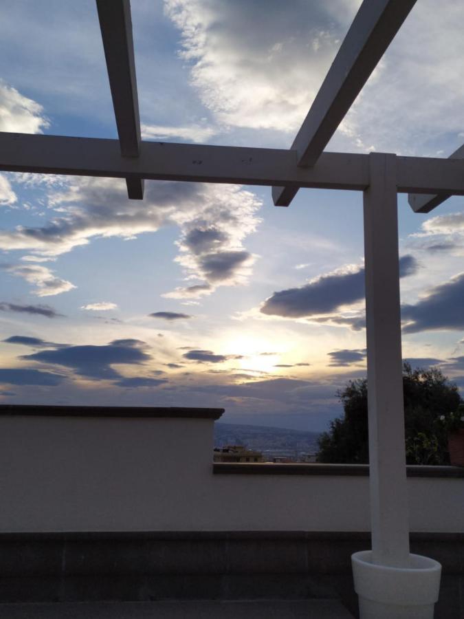 L'Orto Del Vesuvio Di Laura Guidone Bed & Breakfast Сан Себастиано ал Везувио Екстериор снимка